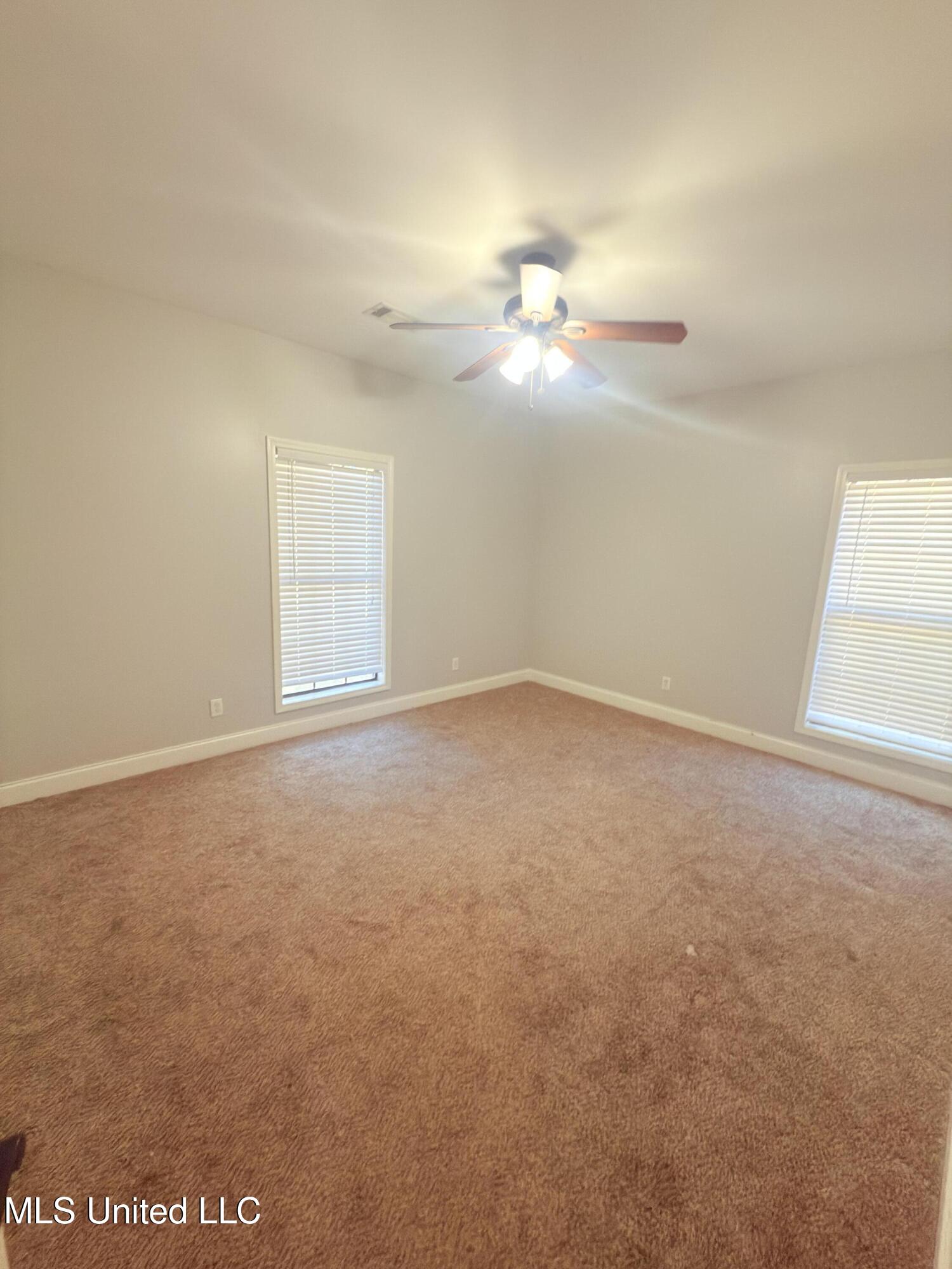 300 Deer Creek Road Grenada, MS 38901 - Photo 16 of 22 IMG_3825