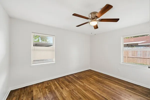 $2,200 | 2409 Estate Drive, Deer Park, TX 77536