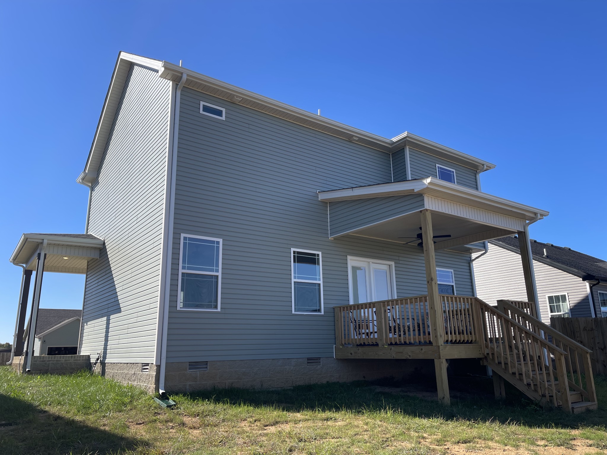 5 Hop Smith Road Cumberland Furnace, TN 37051 - Photo 2 of 23 a front view of a house with a yard