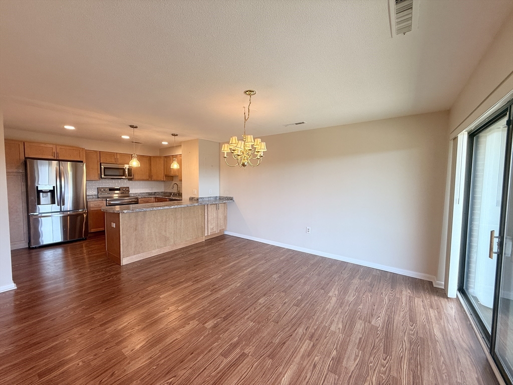 1006 Paradise Road, Unit N3R Swampscott, MA 01907 - Photo 27 of 35
