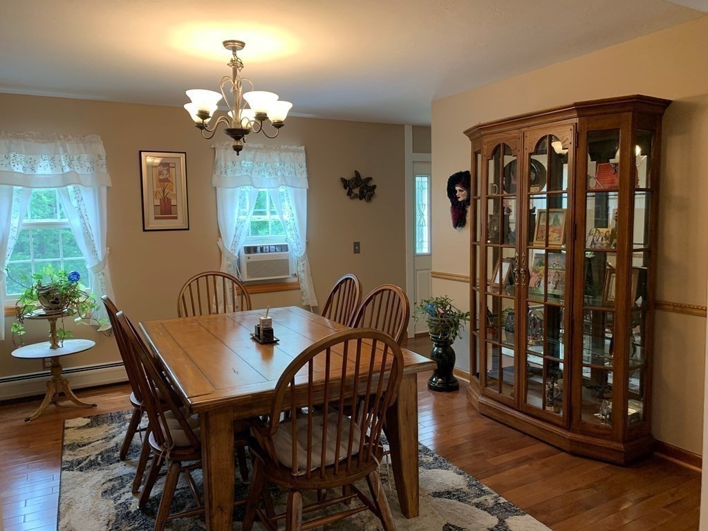 915 Southbridge Road Warren, MA 01585 - Photo 6 of 29