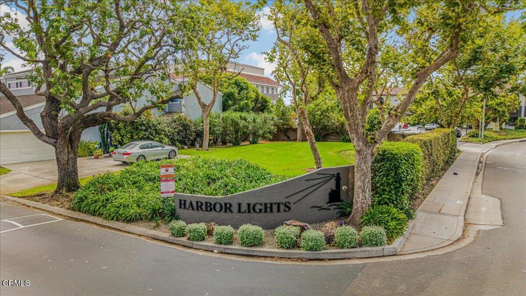 541 Broderick Way Port Hueneme, CA 93041 - Photo 35 of 35 a view of a garden from a bench