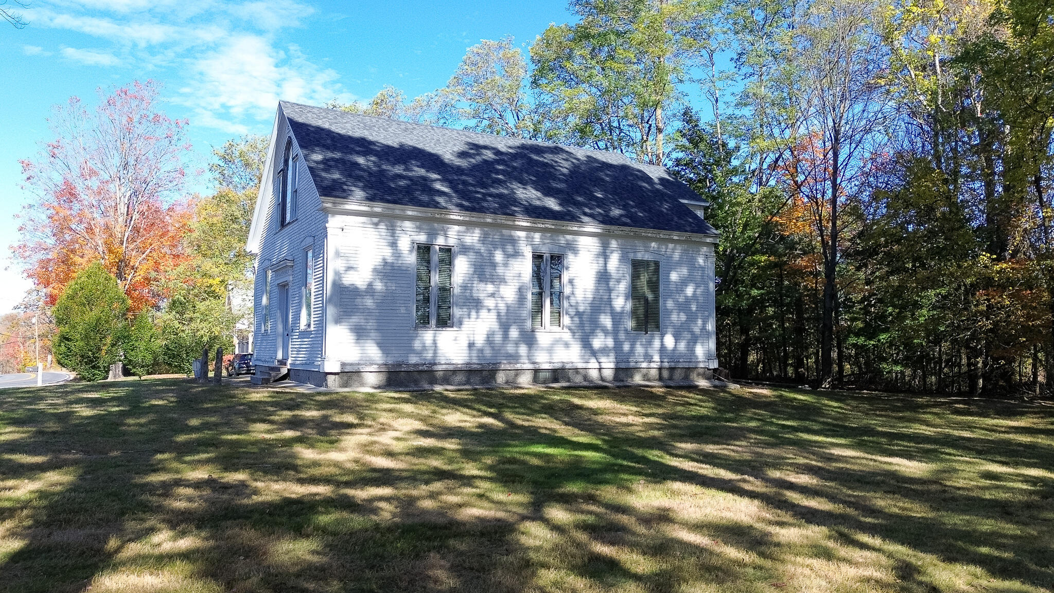 807 Alewive Road Kennebunk, ME 04043 - Photo 12 of 34 Right Exterior