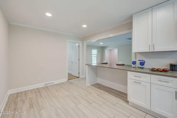$2,900 | 617 Windemere Road, Wilmington, NC 28405