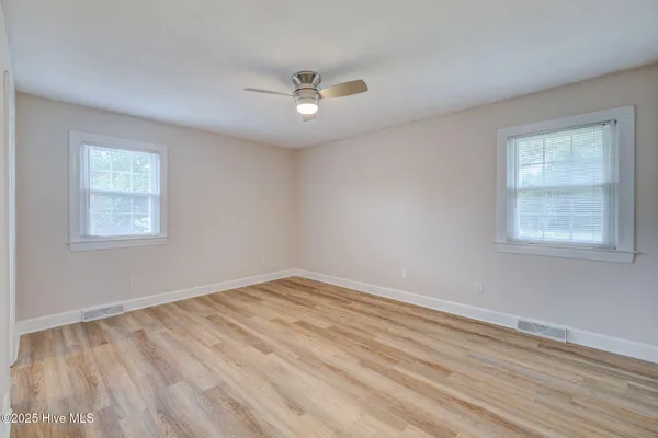 $2,900 | 617 Windemere Road, Wilmington, NC 28405