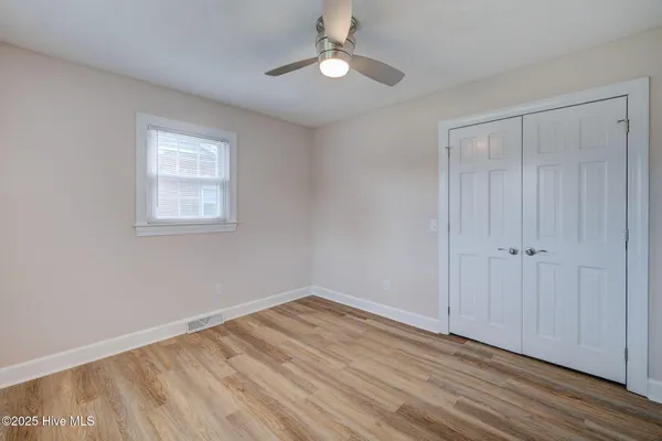 $2,900 | 617 Windemere Road, Wilmington, NC 28405