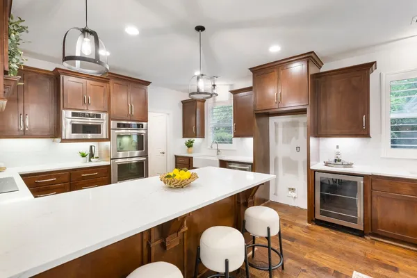 $989,900 | 11125 Sunset Avenue, Magnolia, TX 77354