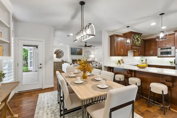 $989,900 | 11125 Sunset Avenue, Magnolia, TX 77354