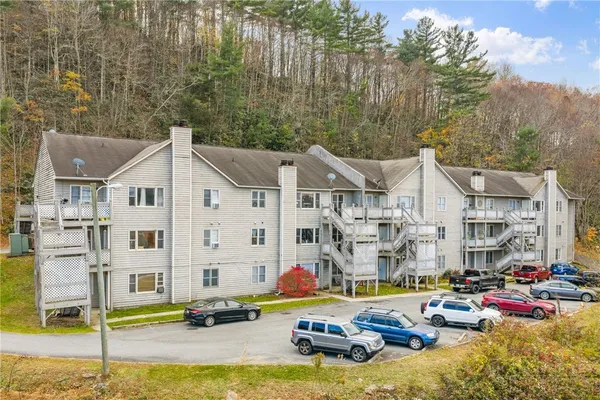 $275,000 | 200 Pilgrims Way, Unit 12, Boone, NC 28607