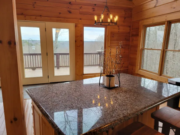 $620,000 | 1085 Thunder Ridge Drive, South Pittsburg, TN 37380