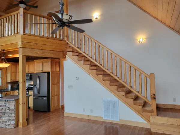 $620,000 | 1085 Thunder Ridge Drive, South Pittsburg, TN 37380