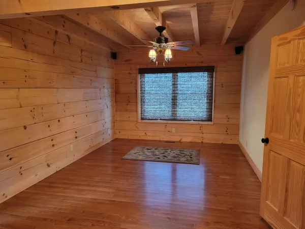 $620,000 | 1085 Thunder Ridge Drive, South Pittsburg, TN 37380