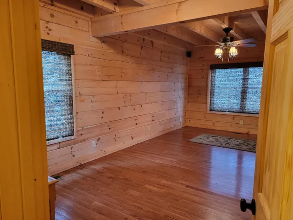 $620,000 | 1085 Thunder Ridge Drive, South Pittsburg, TN 37380