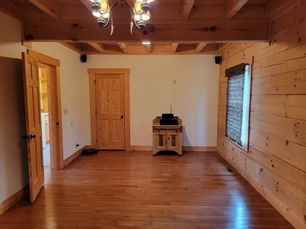 $620,000 | 1085 Thunder Ridge Drive, South Pittsburg, TN 37380