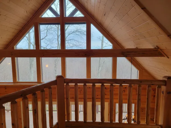 $620,000 | 1085 Thunder Ridge Drive, South Pittsburg, TN 37380