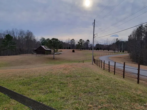 $620,000 | 1085 Thunder Ridge Drive, South Pittsburg, TN 37380