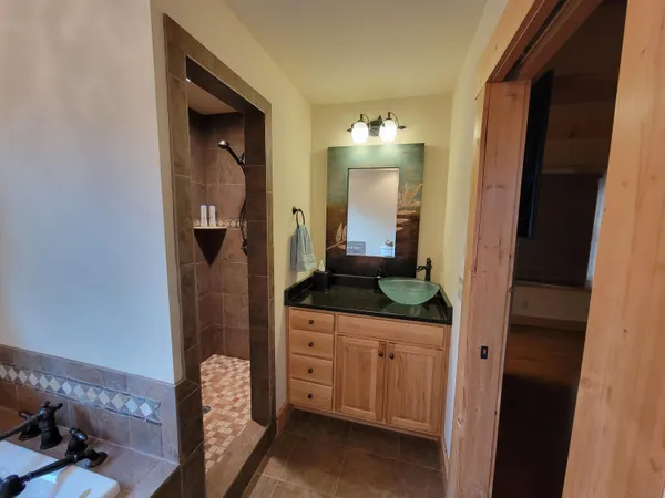 $620,000 | 1085 Thunder Ridge Drive, South Pittsburg, TN 37380