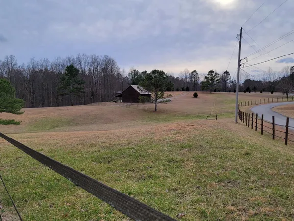 $620,000 | 1085 Thunder Ridge Drive, South Pittsburg, TN 37380
