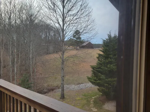 $620,000 | 1085 Thunder Ridge Drive, South Pittsburg, TN 37380