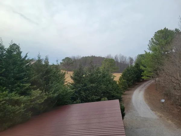 $620,000 | 1085 Thunder Ridge Drive, South Pittsburg, TN 37380