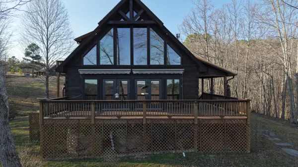$620,000 | 1085 Thunder Ridge Drive, South Pittsburg, TN 37380