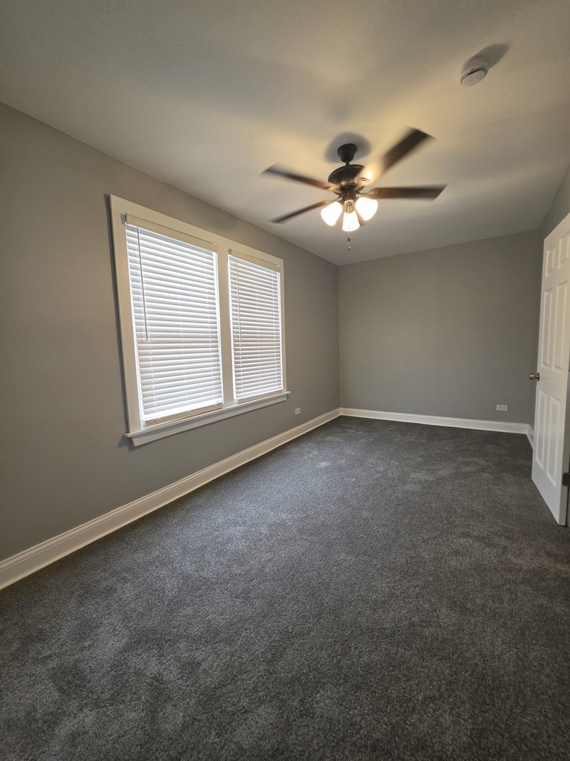 12019 South Perry Avenue Chicago, IL 60628 - Photo 11 of 15