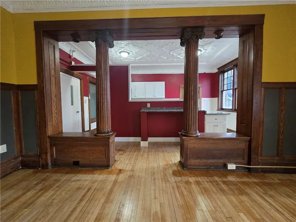 $1,200 | 27 East Main Street, Unit 205, Waterloo, NY 13165