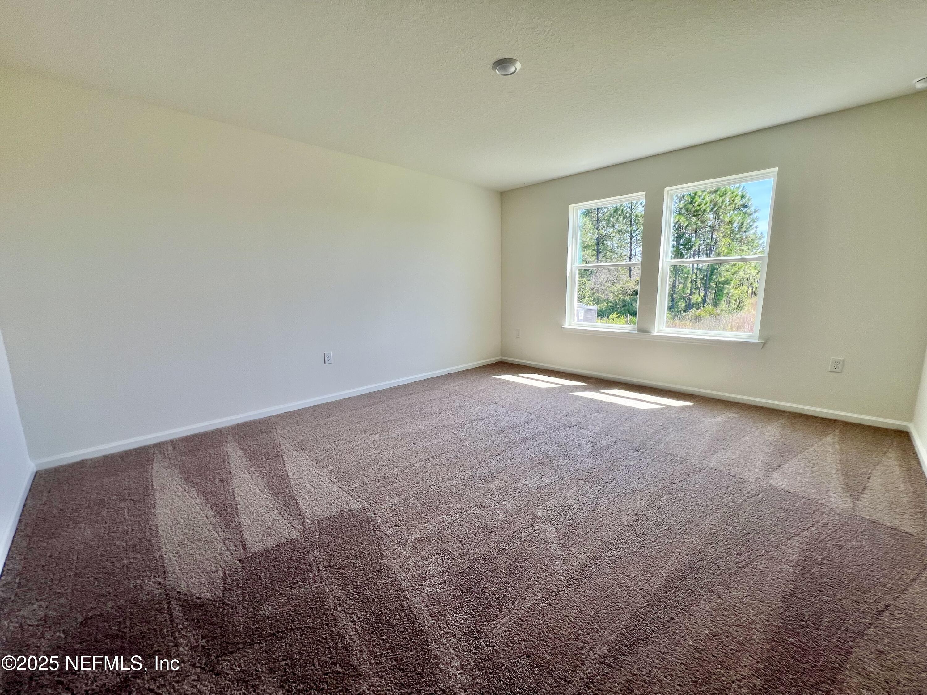 7719 Rippa Vly Way Jacksonville, FL 32222 - Photo 4 of 13 4 (98)