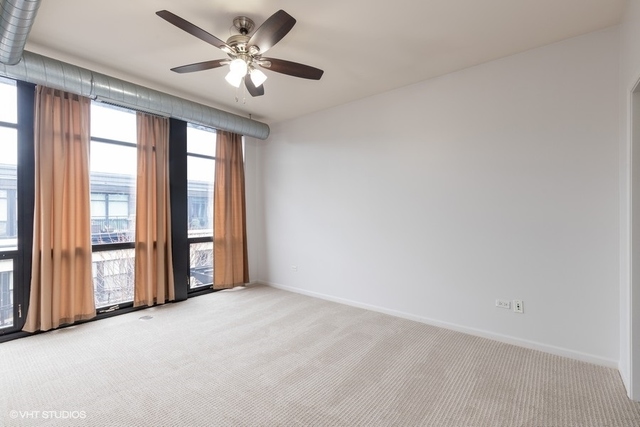 1070 West 15th Street, Unit 402 Chicago, IL 60608 - Photo 7 of 19