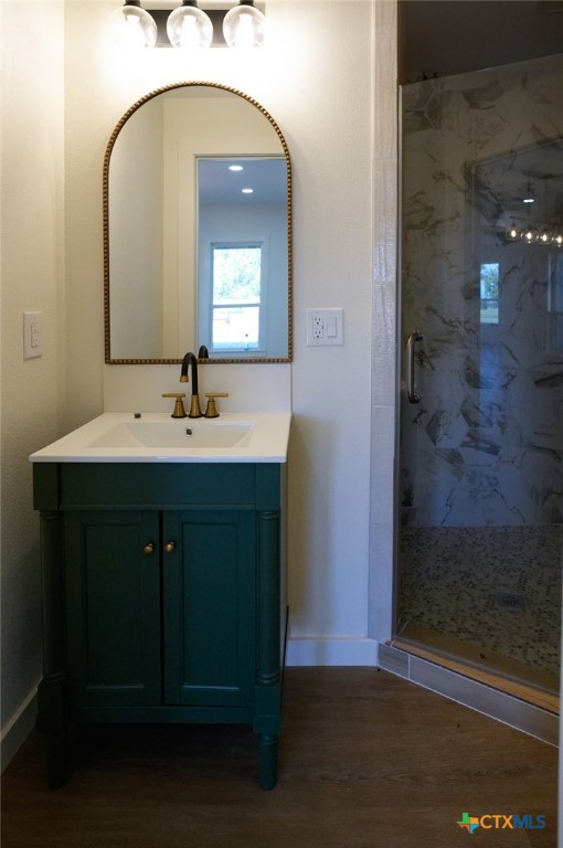 5688 Falke-Heinrich Road Schulenburg, TX 78956 - Photo 17 of 34 a bathroom with a sink and a mirror