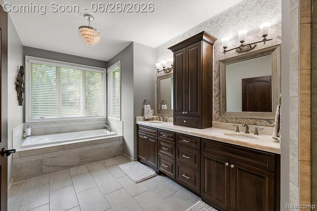 3071 Emeraude Court Rochester, MI 48306 - Photo 28 of 60