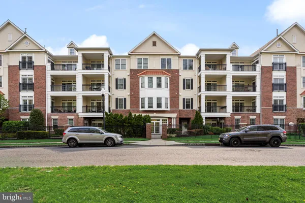 $3,100 | 2022 Crescent Way, Cherry Hill, NJ 08002