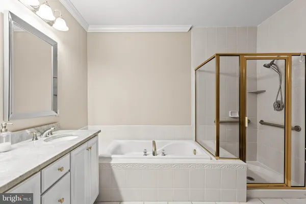 $3,100 | 2022 Crescent Way, Cherry Hill, NJ 08002