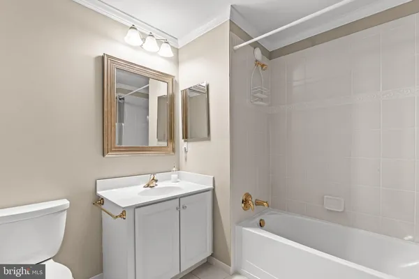 $3,100 | 2022 Crescent Way, Cherry Hill, NJ 08002