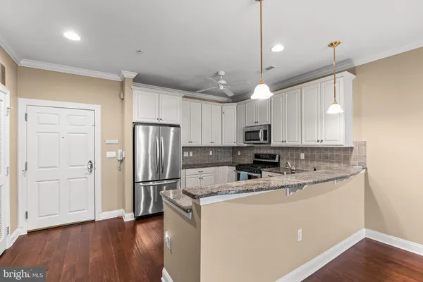 $3,100 | 2022 Crescent Way, Cherry Hill, NJ 08002
