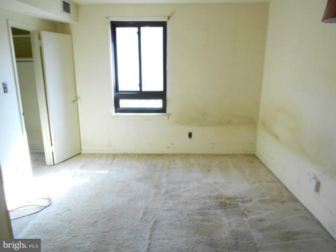 11627 Stoneview Square, Unit 78/2B Reston, VA 20191 - Photo 13 of 17 Bedroom