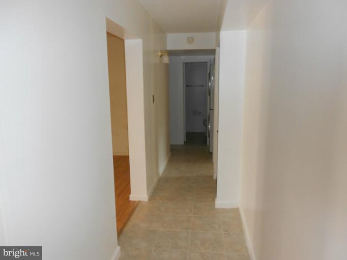 11627 Stoneview Square, Unit 78/2B Reston, VA 20191 - Photo 8 of 17 Interior (General)