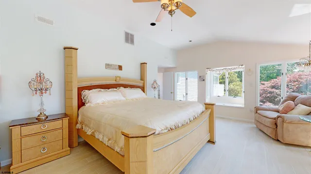 $3,975 | 20 South Laurel Drive, Somers Point, NJ 08244