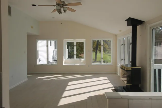 $3,975 | 20 South Laurel Drive, Somers Point, NJ 08244