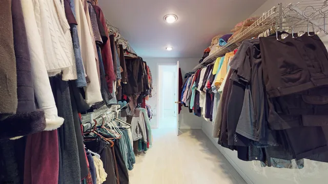 $3,975 | 20 South Laurel Drive, Somers Point, NJ 08244