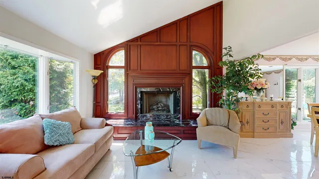 $3,975 | 20 South Laurel Drive, Somers Point, NJ 08244