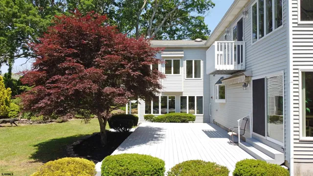 $3,975 | 20 South Laurel Drive, Somers Point, NJ 08244