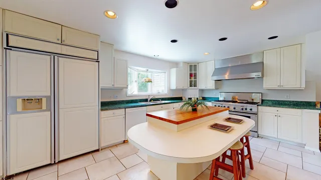 $3,975 | 20 South Laurel Drive, Somers Point, NJ 08244