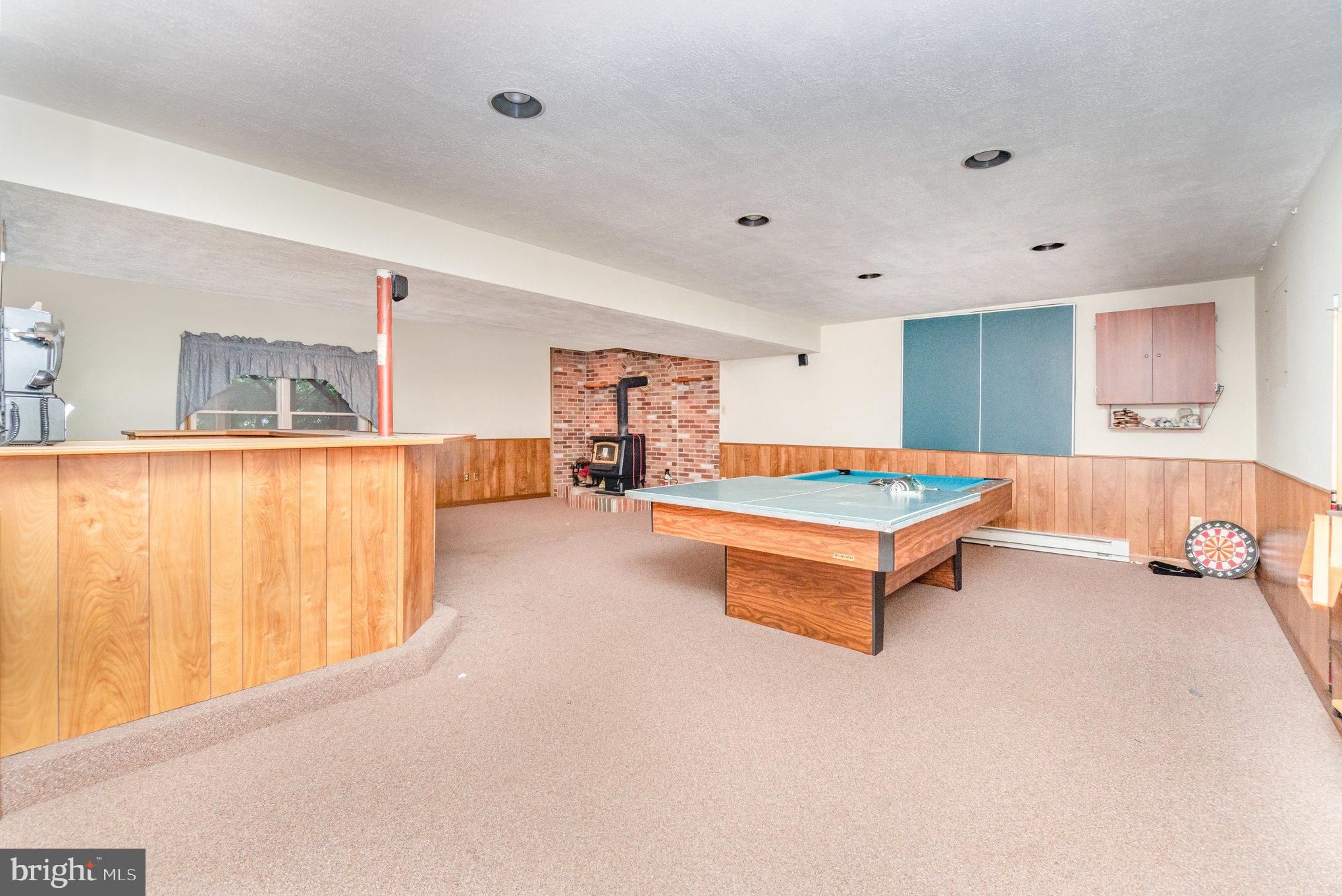 25 Estates Drive Reading, PA 19606 - Photo 3 of 43 a living room with furniture and a table