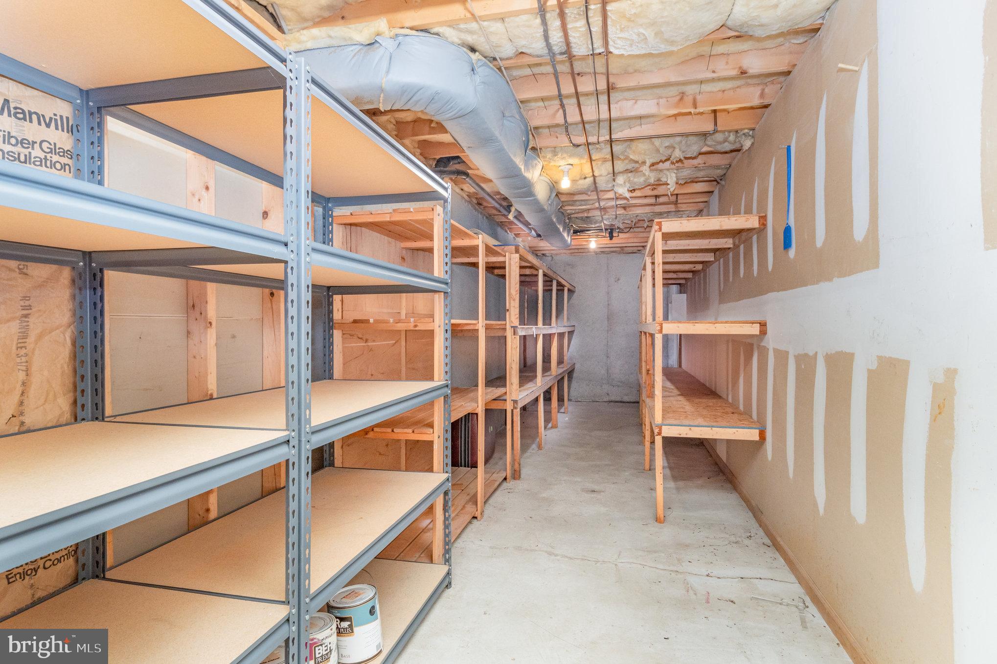 25 Estates Drive Reading, PA 19606 - Photo 35 of 43 a view of entryway