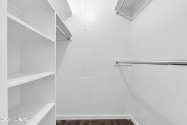 $3,900 | 10 Ocean Boulevard, Unit 2D, Atlantic Highlands, NJ 07716