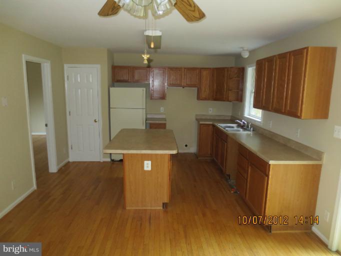 511 Decatur Road Stafford, VA 22554 - Photo 5 of 14 Kitchen