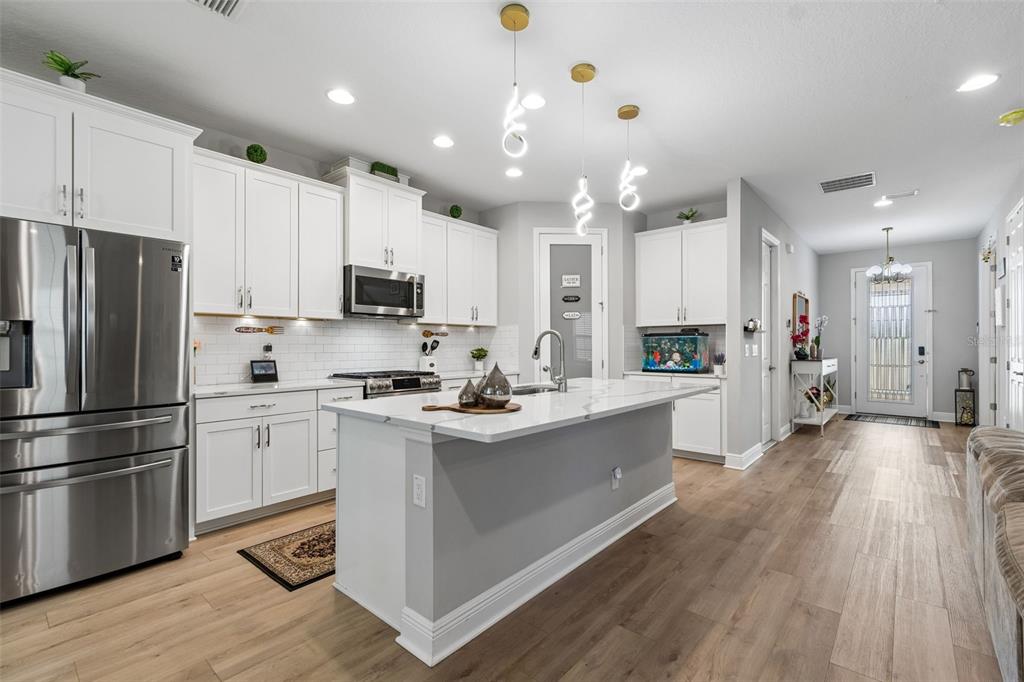 4300 Burdick Loop Odessa, FL 33556 - Photo 11 of 45