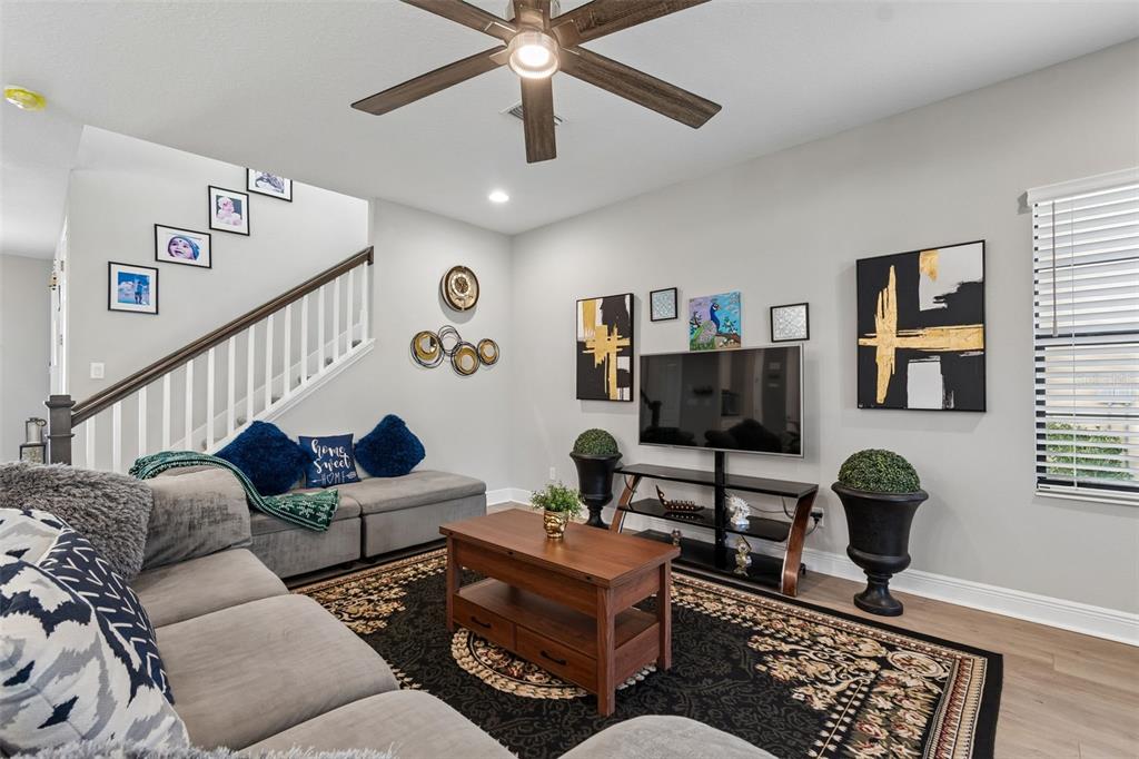 4300 Burdick Loop Odessa, FL 33556 - Photo 6 of 45