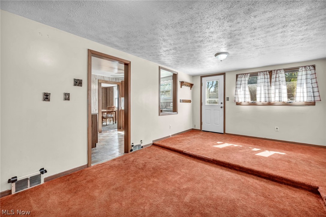 224 Kenyon Road Eastlake, OH 44095 - Photo 17 of 36 Gallery Image 17